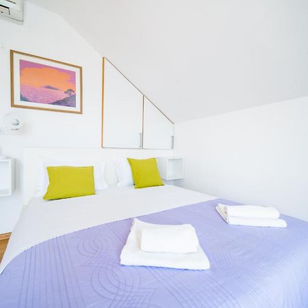 Apartments And Rooms Denoble 코츌라 외부 사진