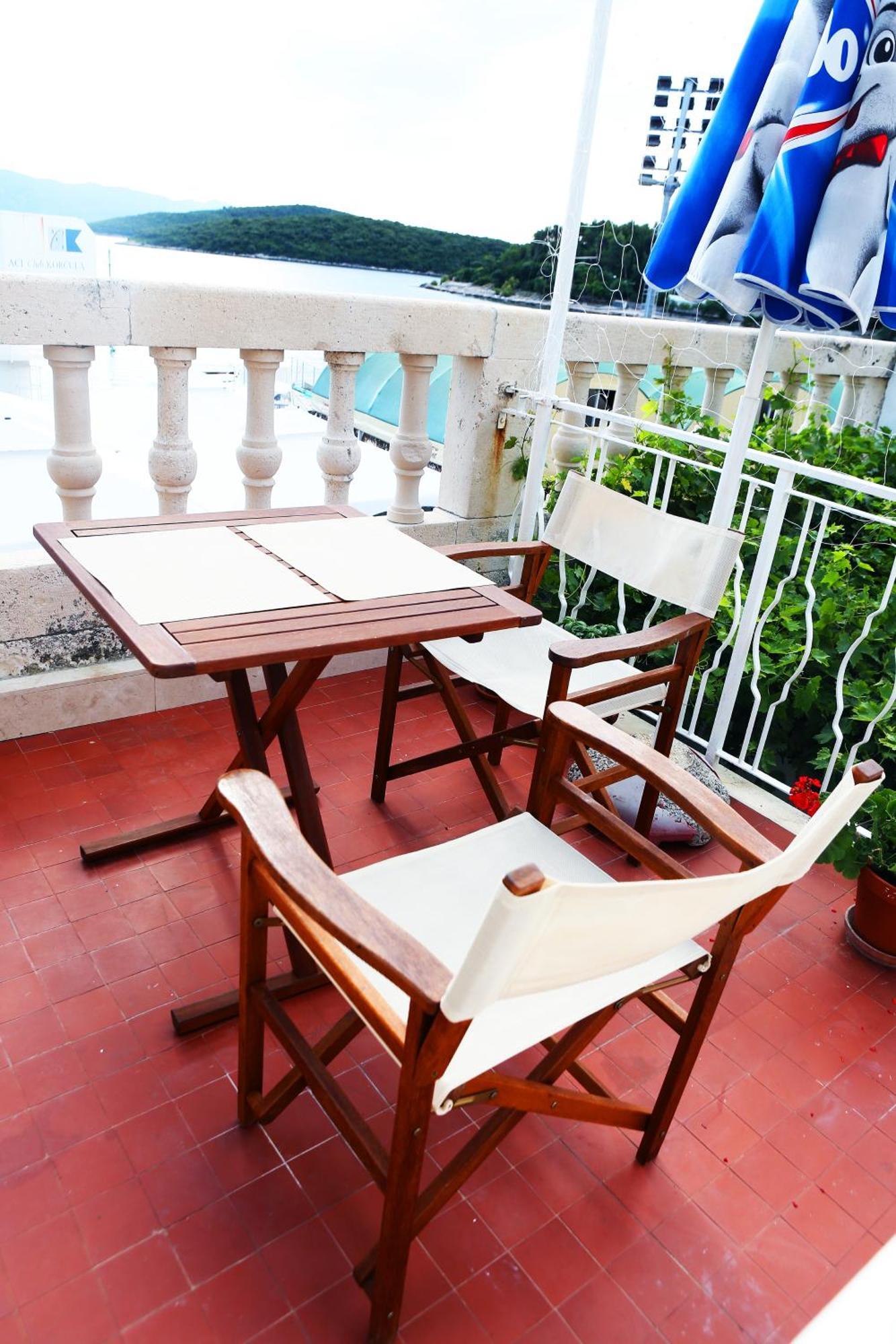 Apartments And Rooms Denoble 코츌라 객실 사진