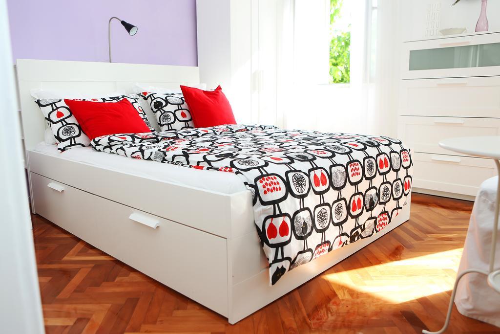 Apartments And Rooms Denoble 코츌라 외부 사진